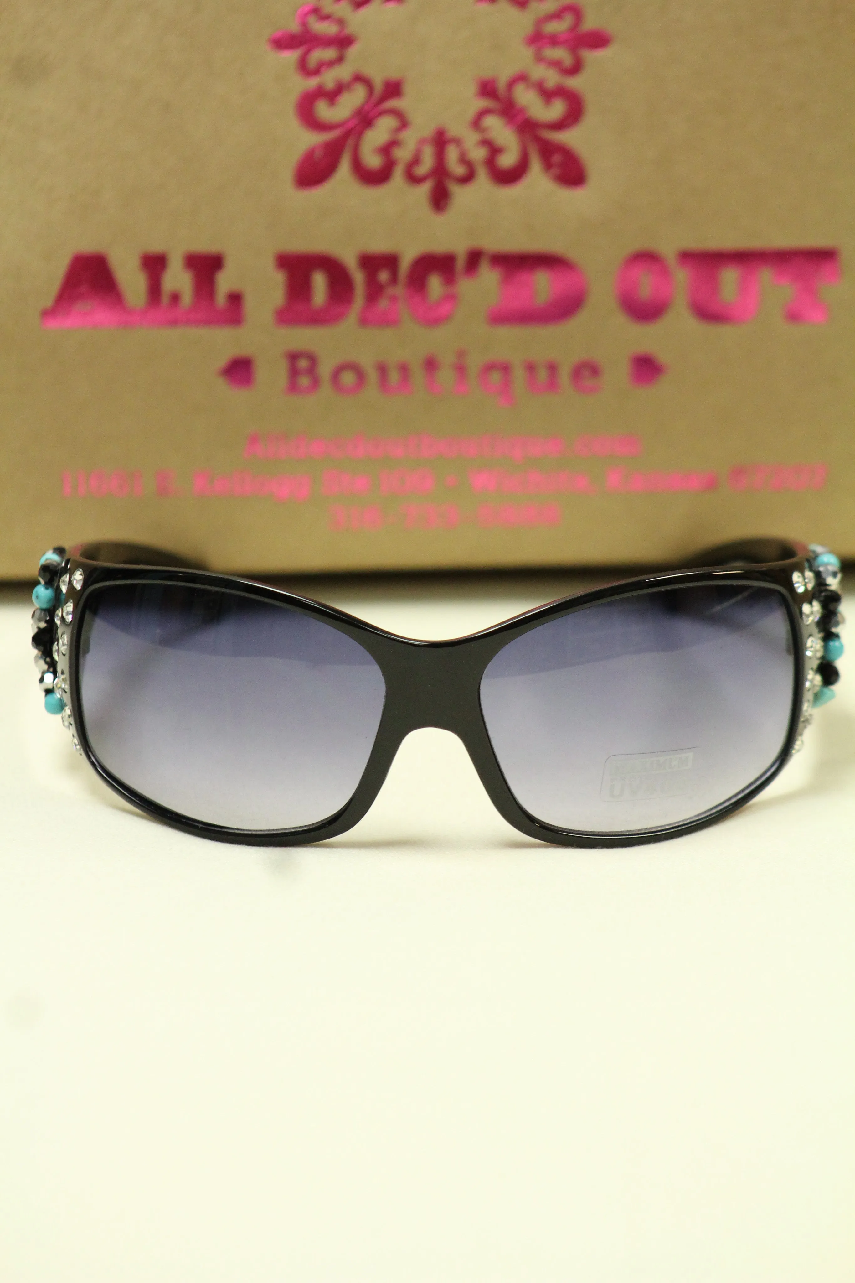 ADO | Customized Sunglasses Black with Turquoise Beads & Silver Cross