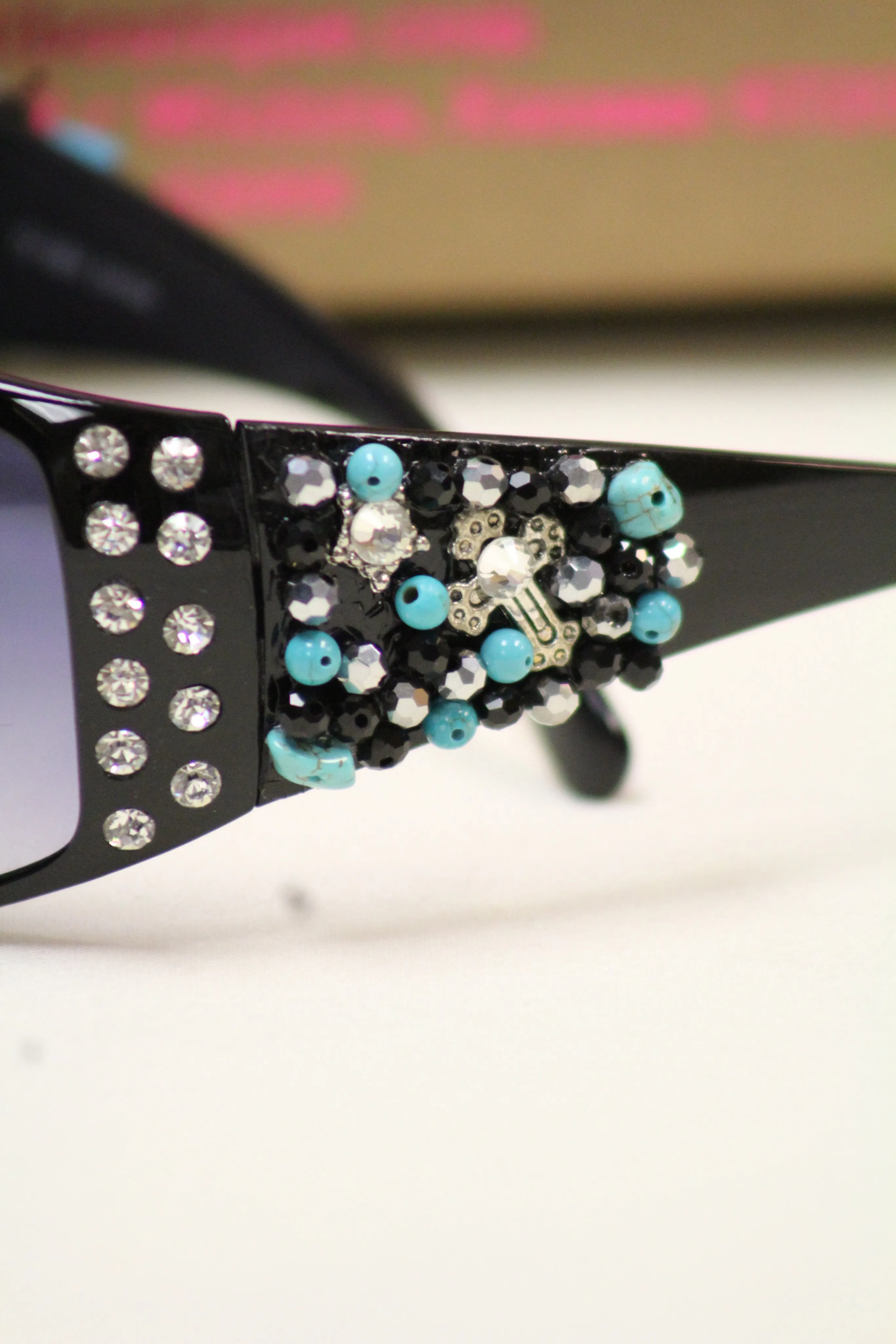 ADO | Customized Sunglasses Black with Turquoise Beads & Silver Cross