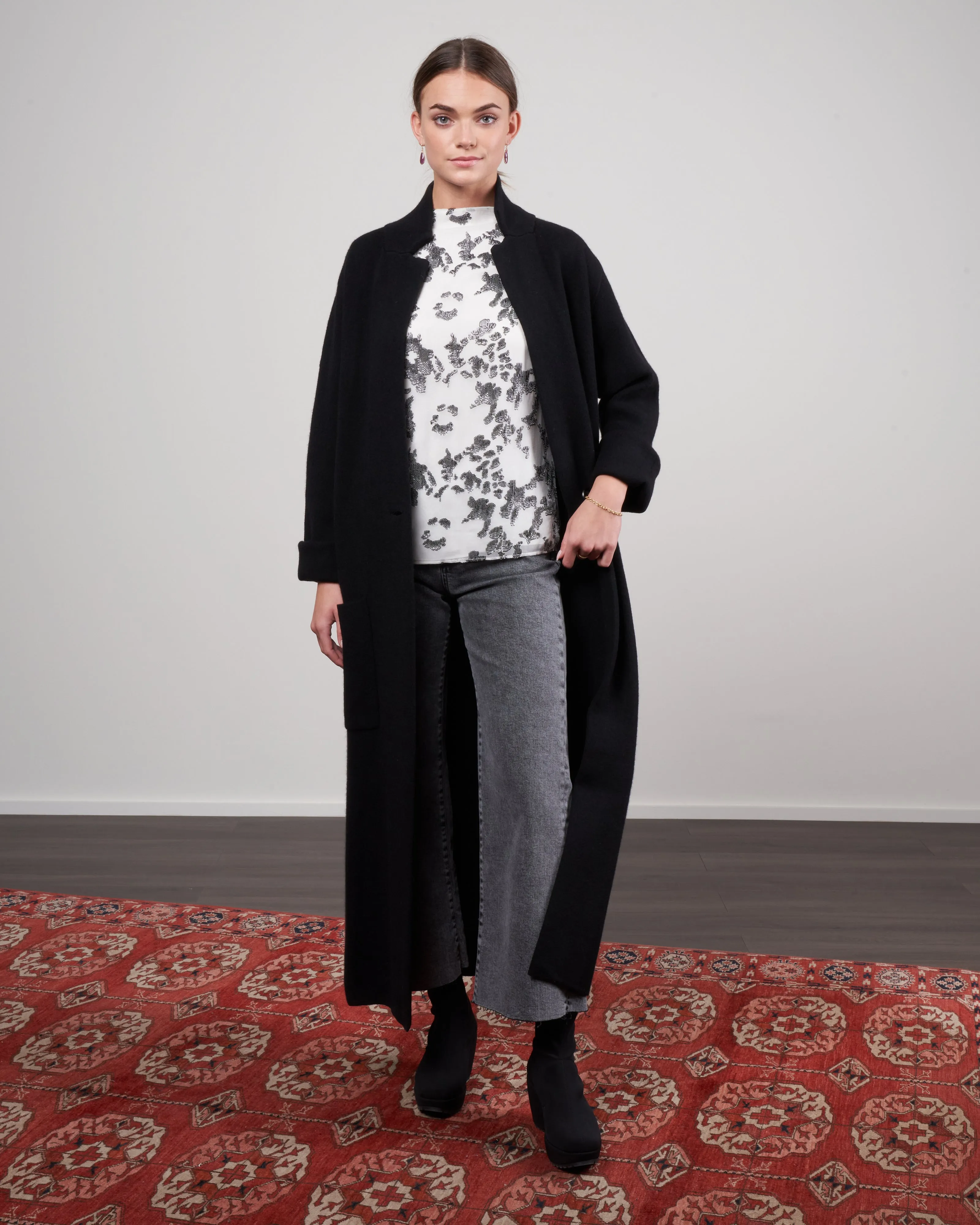 amie coat - black