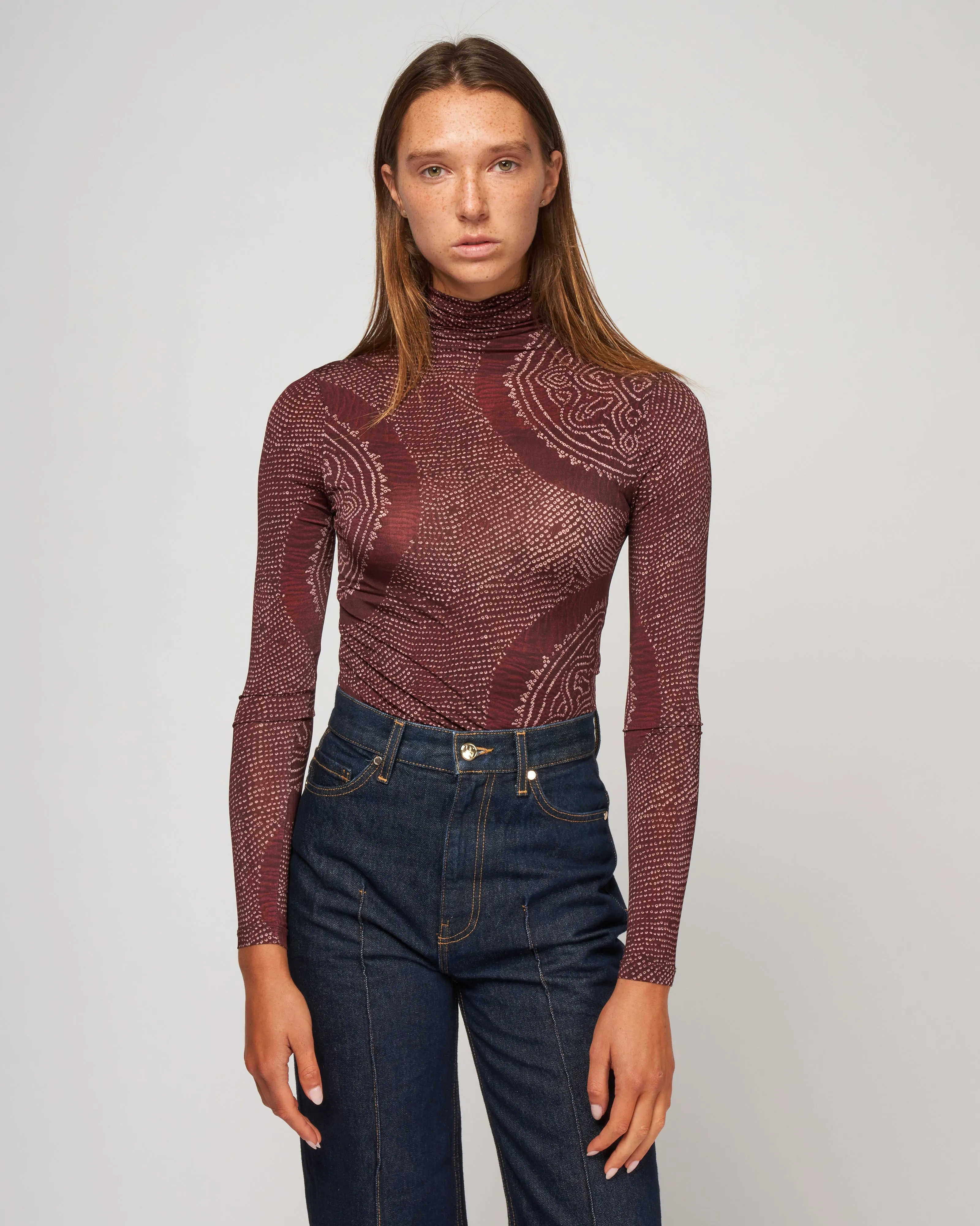 aurelia turtleneck - garnet