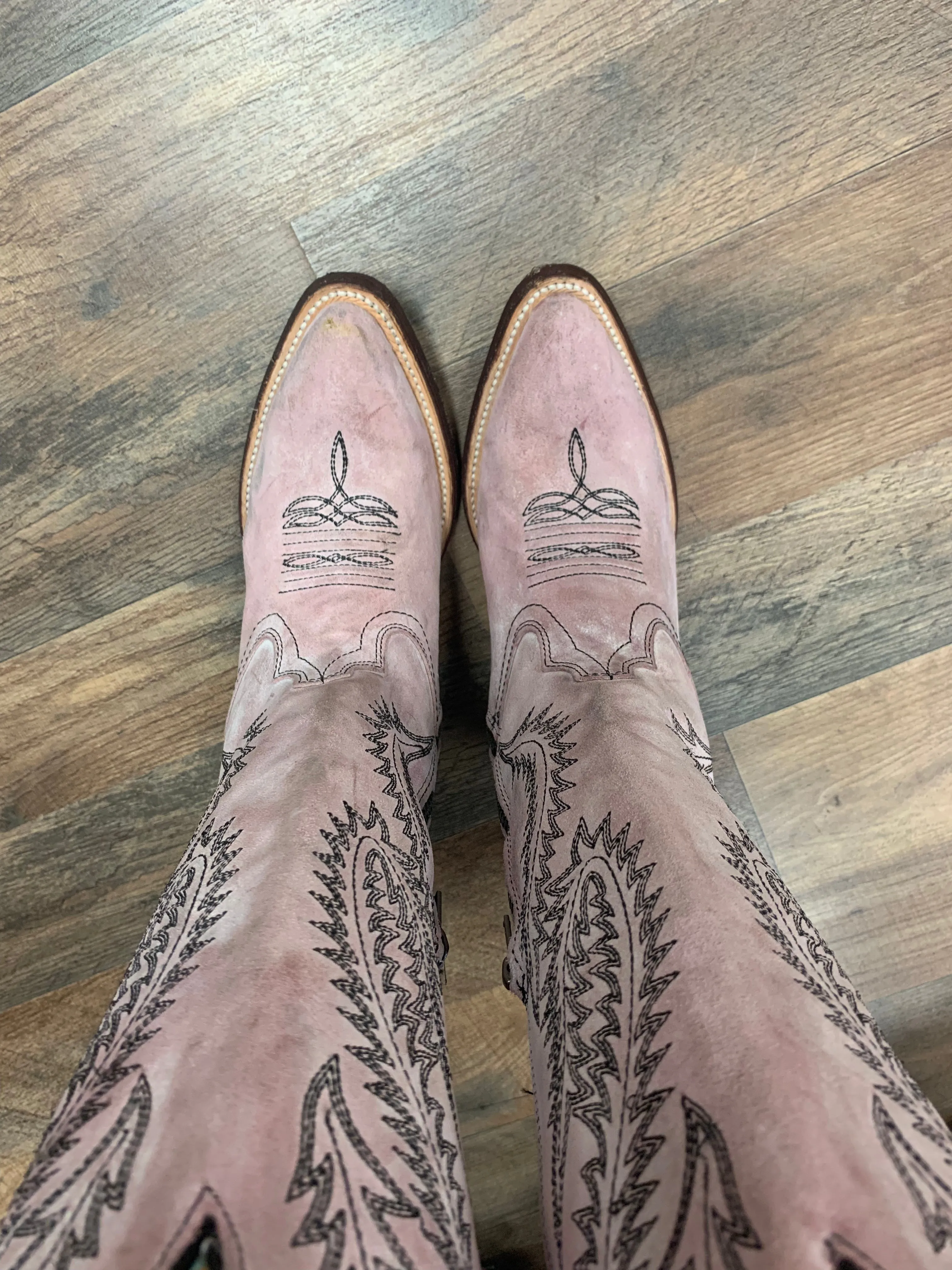 Corral Rose Embroidery Tall Top