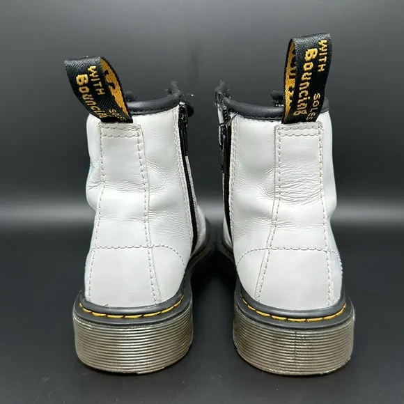 Dr Martens 1460 White Boots Youth Sz 12