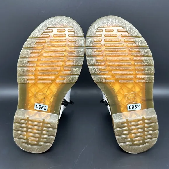 Dr Martens 1460 White Boots Youth Sz 12