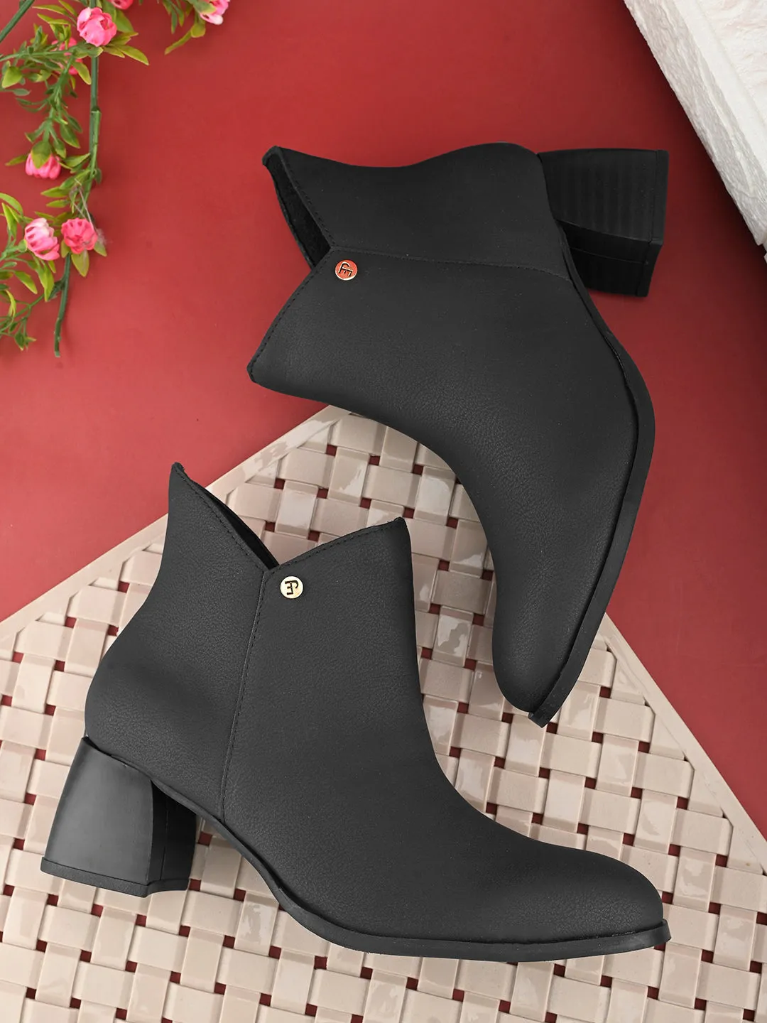 EL PASO Women Black Faux Leather Casual Chelsea Boots