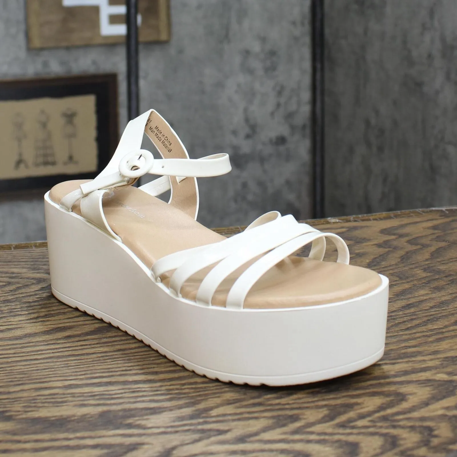 Journee Collection Miragge Comfort Foam Ankle Strap Platform Sandals White 7.5M