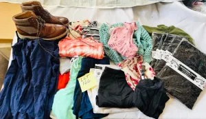 Lot 166-Women's Clothing, Mix New/Returns, Nordstrom/Amazon, Tops, shorts, Stacy Adams Boots, summer tanks, crochet beach bags, asst'd sizes, 28 Pieces