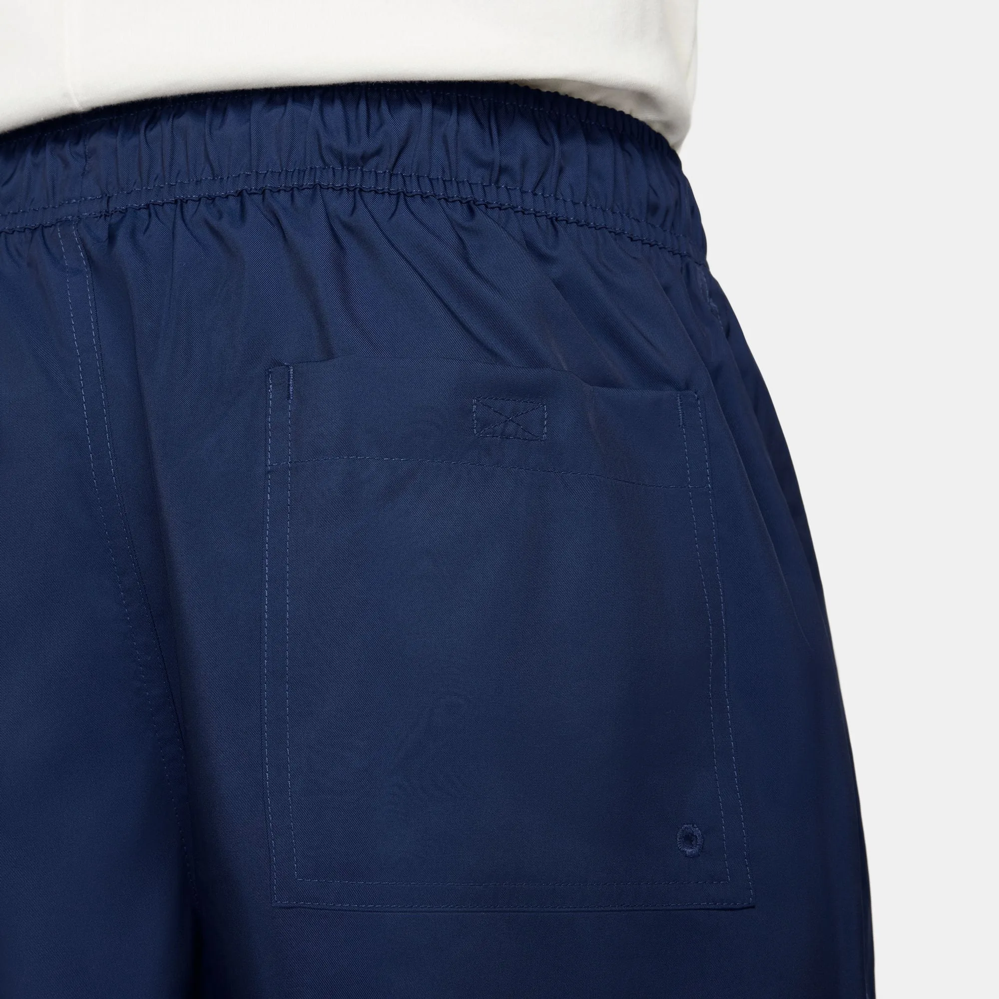Nike Club Men's Woven Flow Shorts