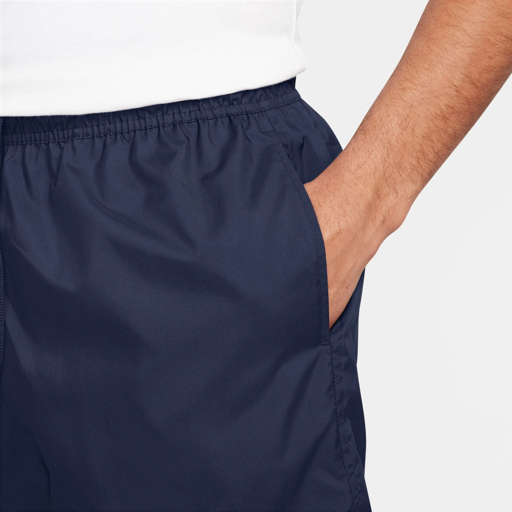 Nike Club Men's Woven Flow Shorts