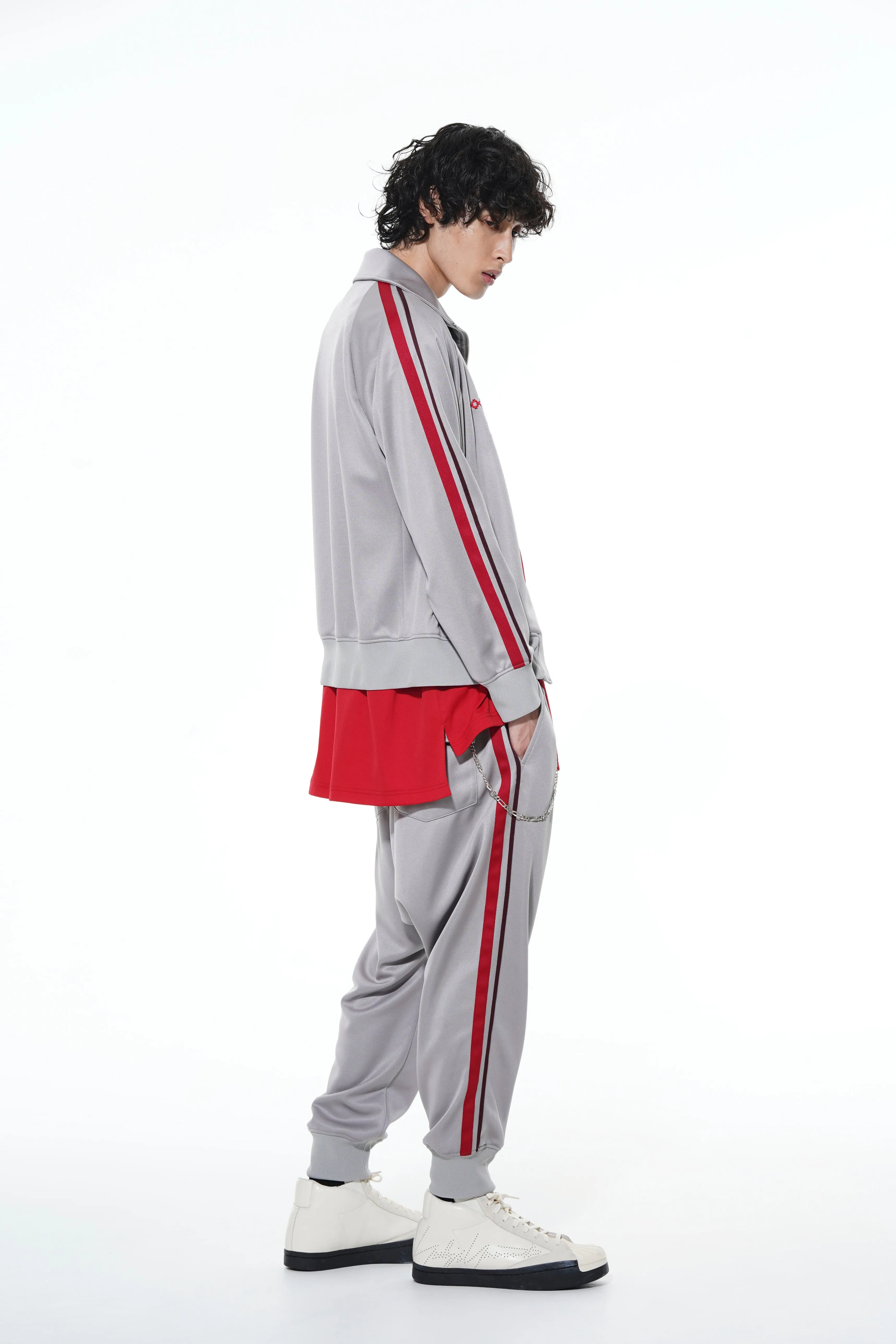 PE/SMOOTH JERSEY GEOMETRIC PATTERN EMBROIDERY SIDE TAPE LINE SAROUEL RIB PANTS