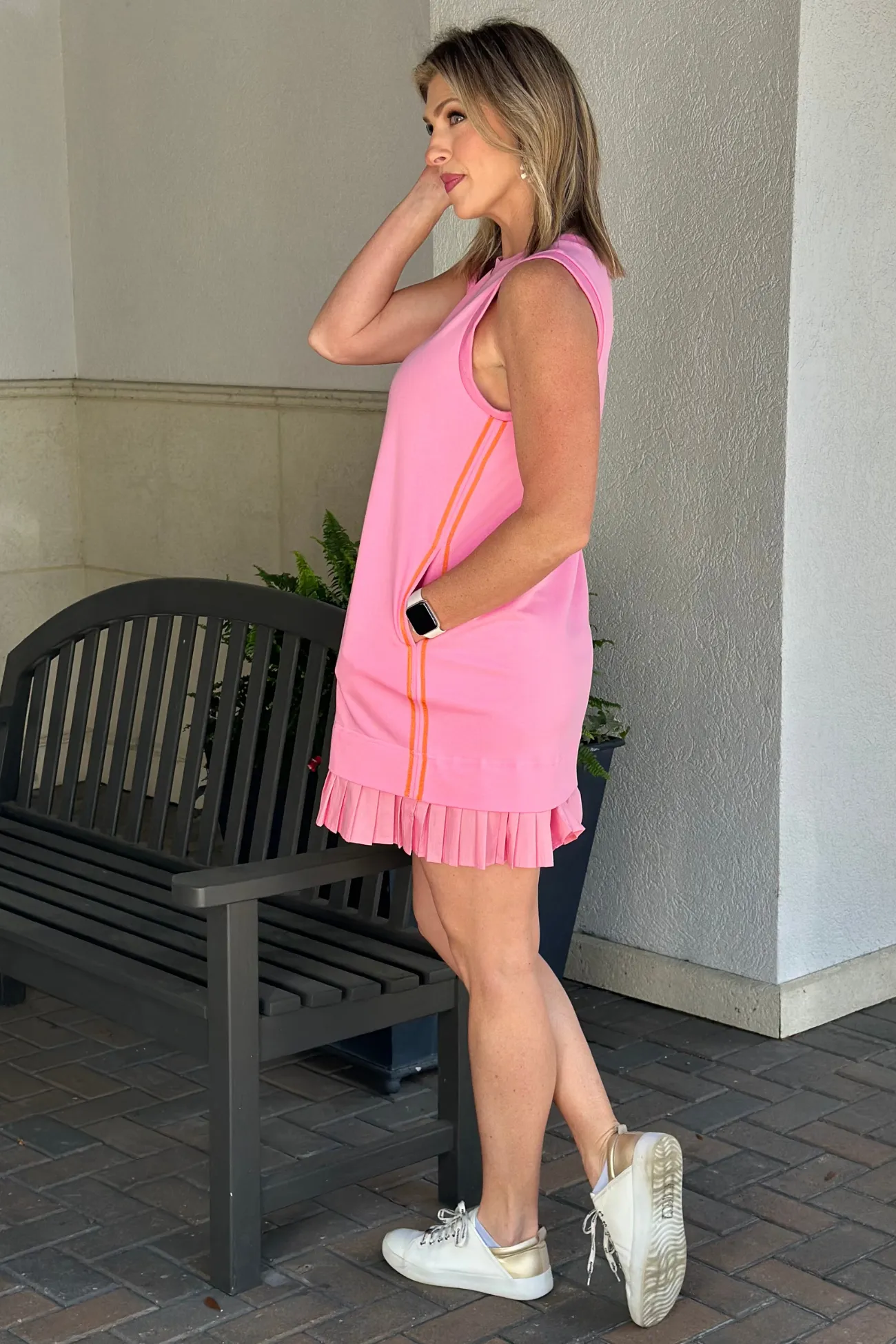 Pink Pleated Hem Sleeveless Dress