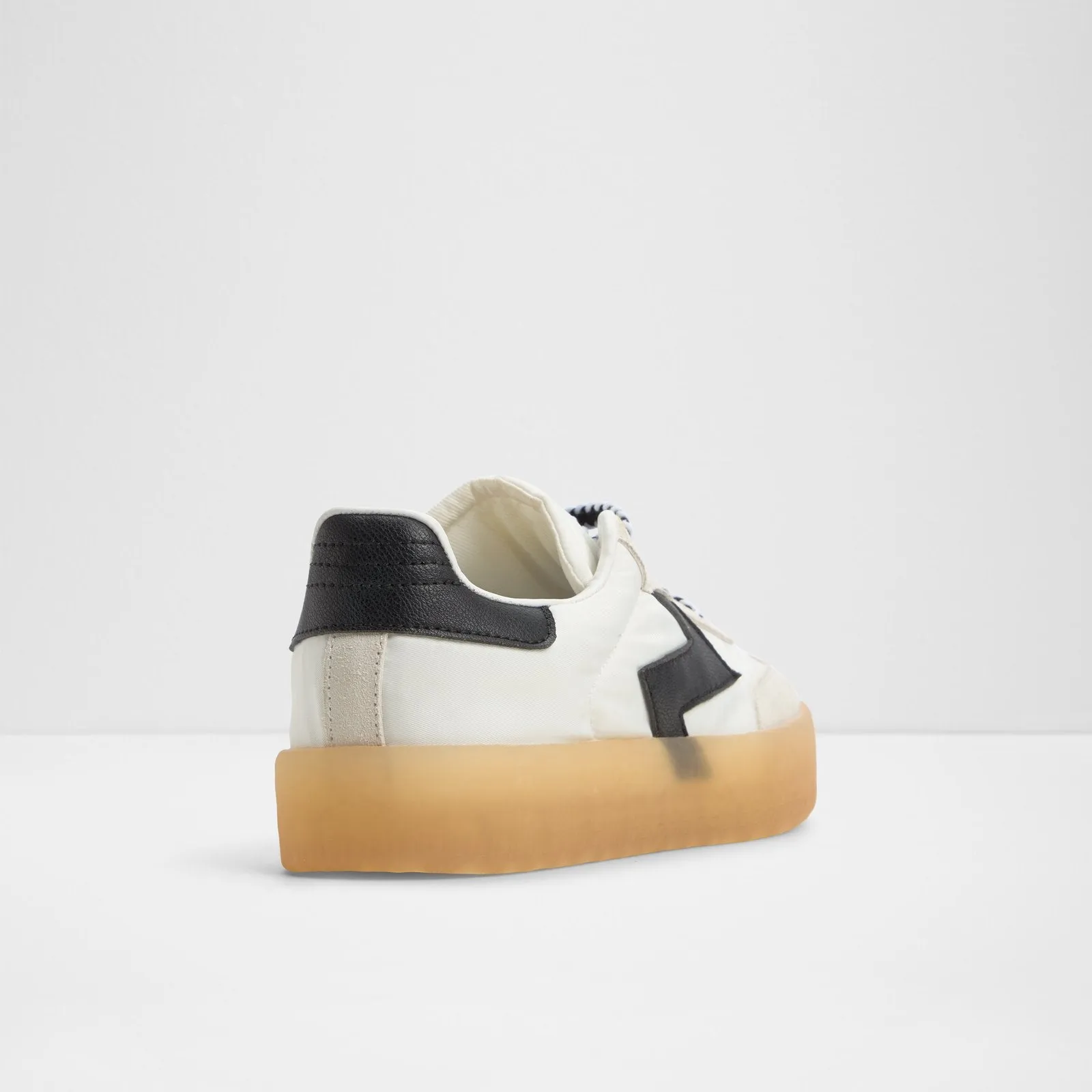 Retrostep / Sneakers