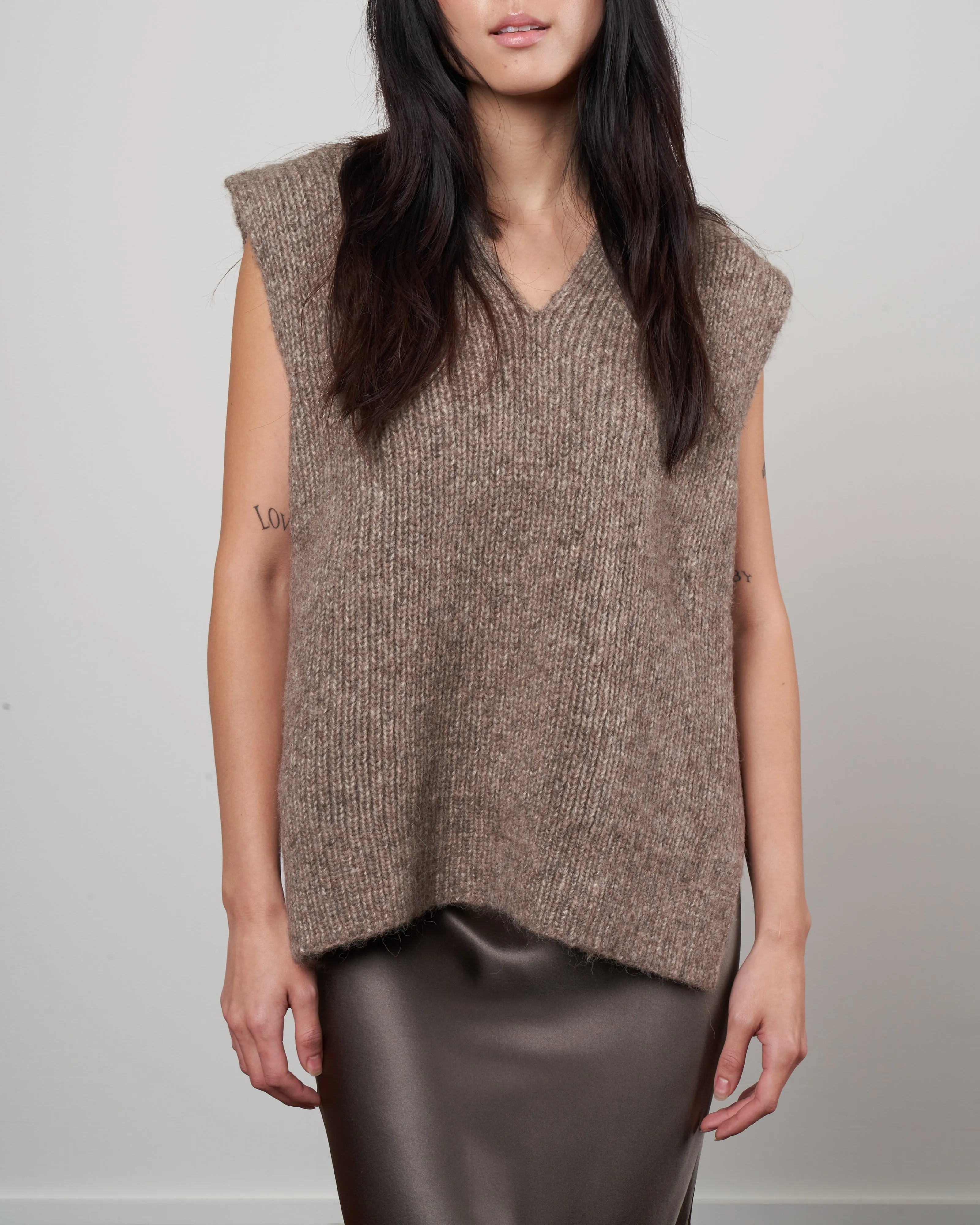 rib vest - wood