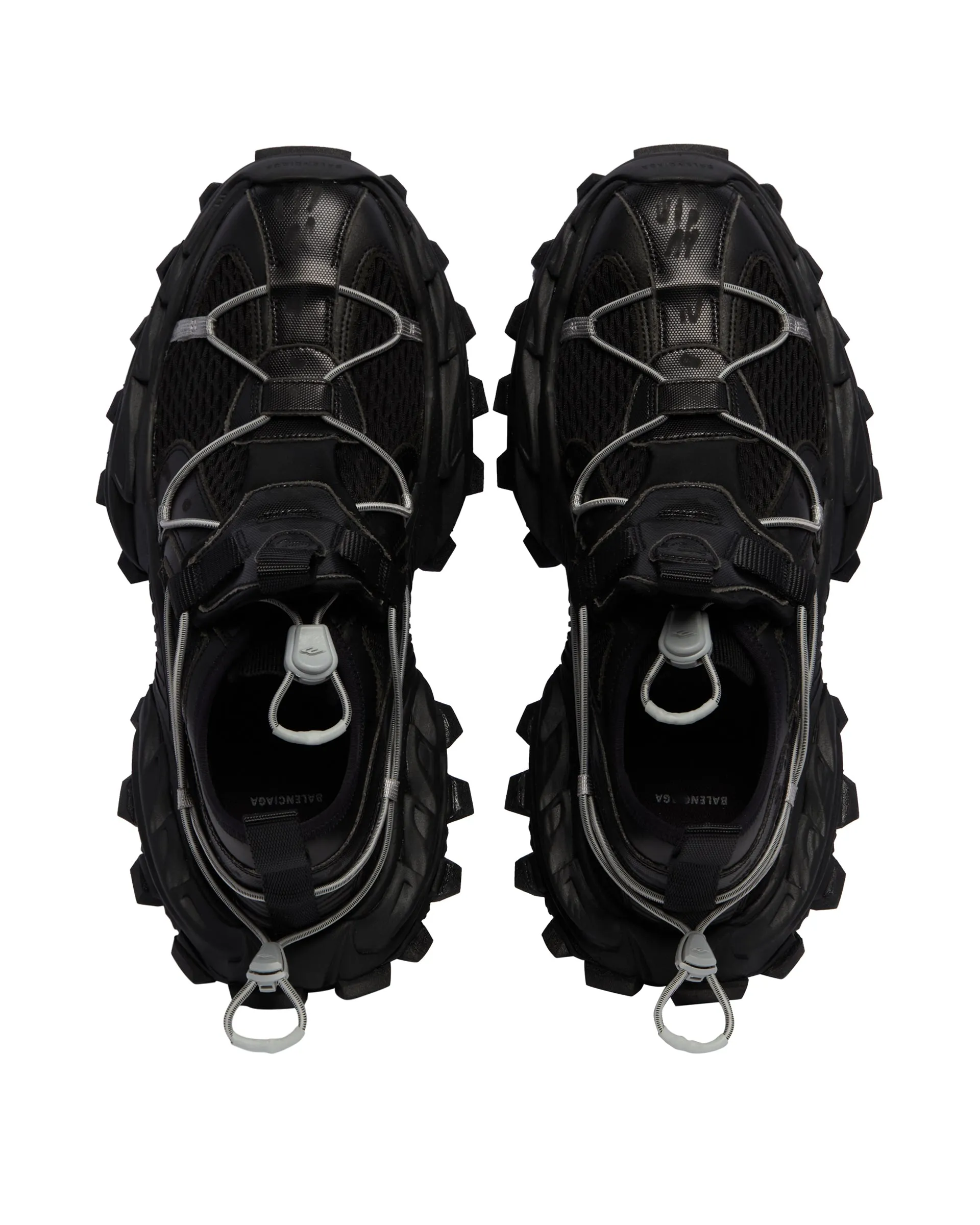 Sneakers Hike Nere
