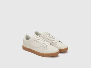 Solid Pattern Lace-Up Sneakers