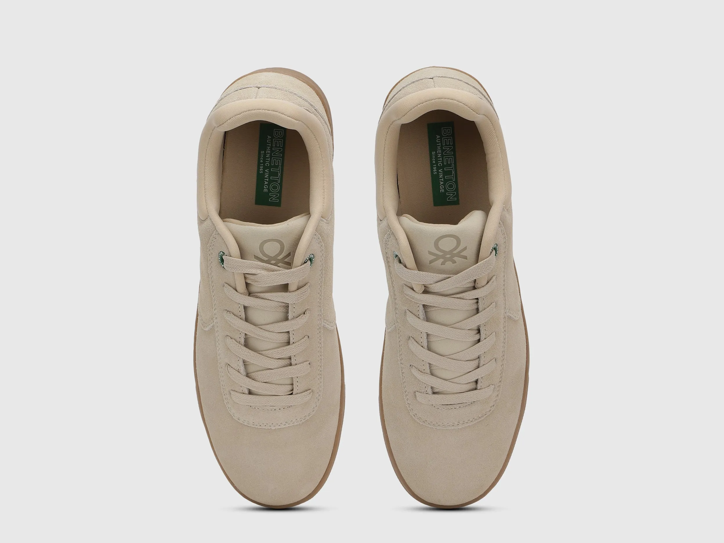 Solid Pattern Lace-Up Sneakers