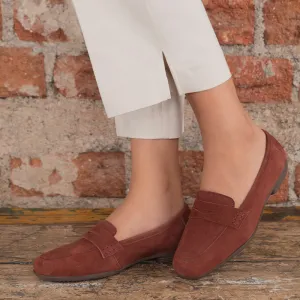 Tresmode Suave Wine Women's Casual Loafers