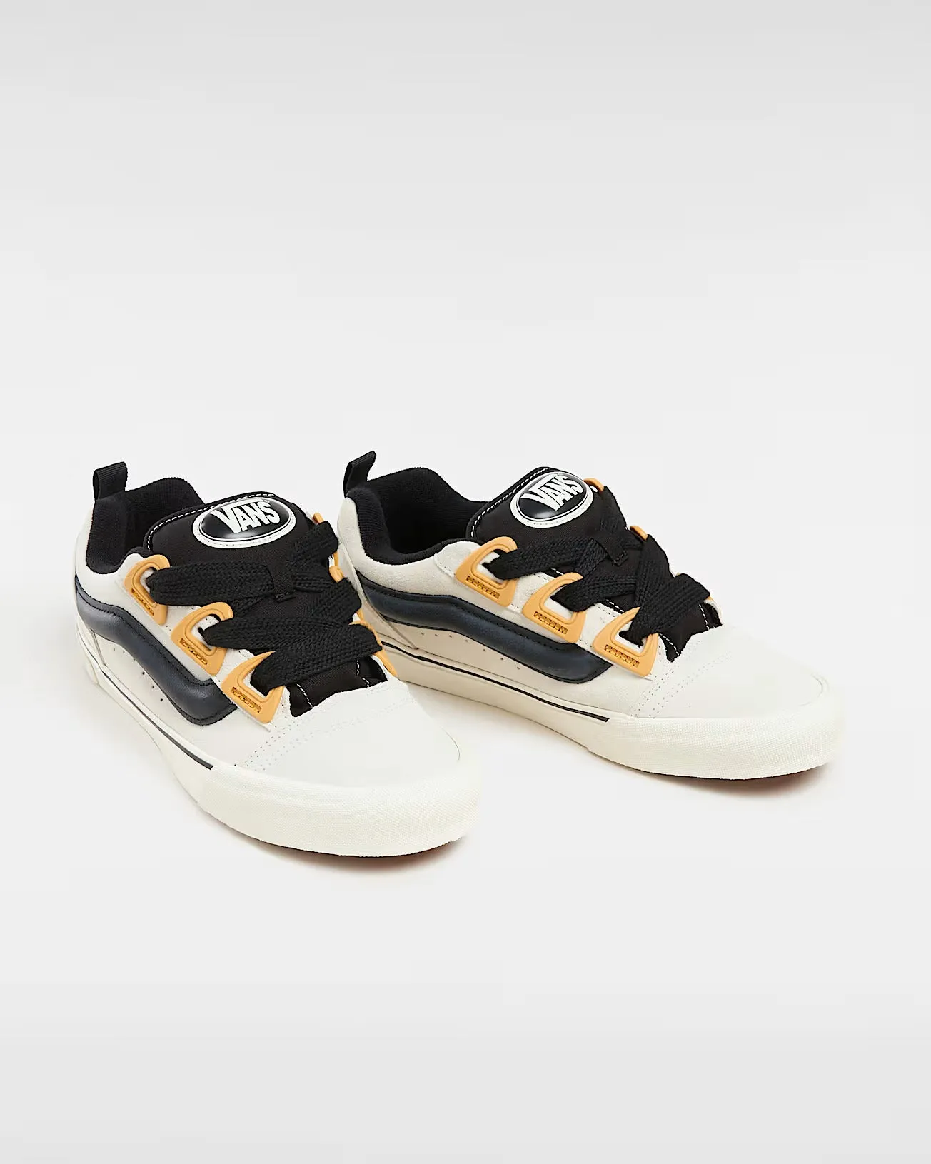 Vans Unisex Knu Skool Woman 721277-W Gray&Black