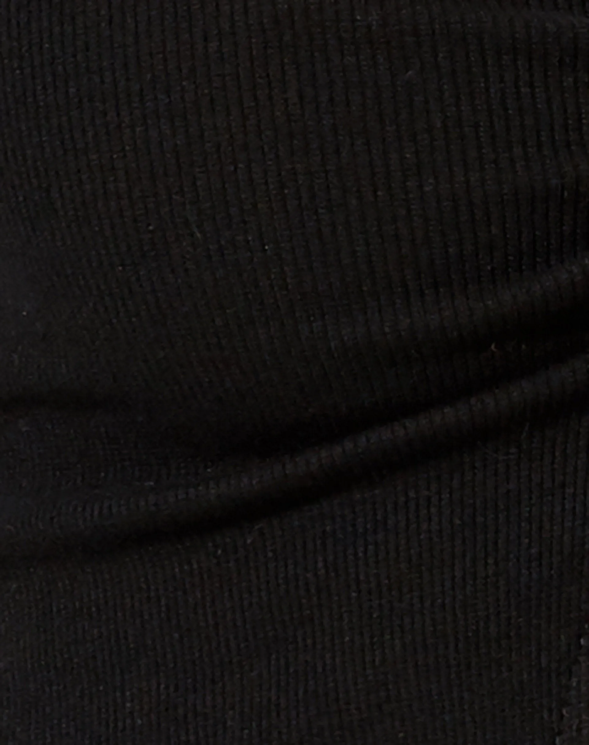 Venema Long Sleeve Top in Rib Black