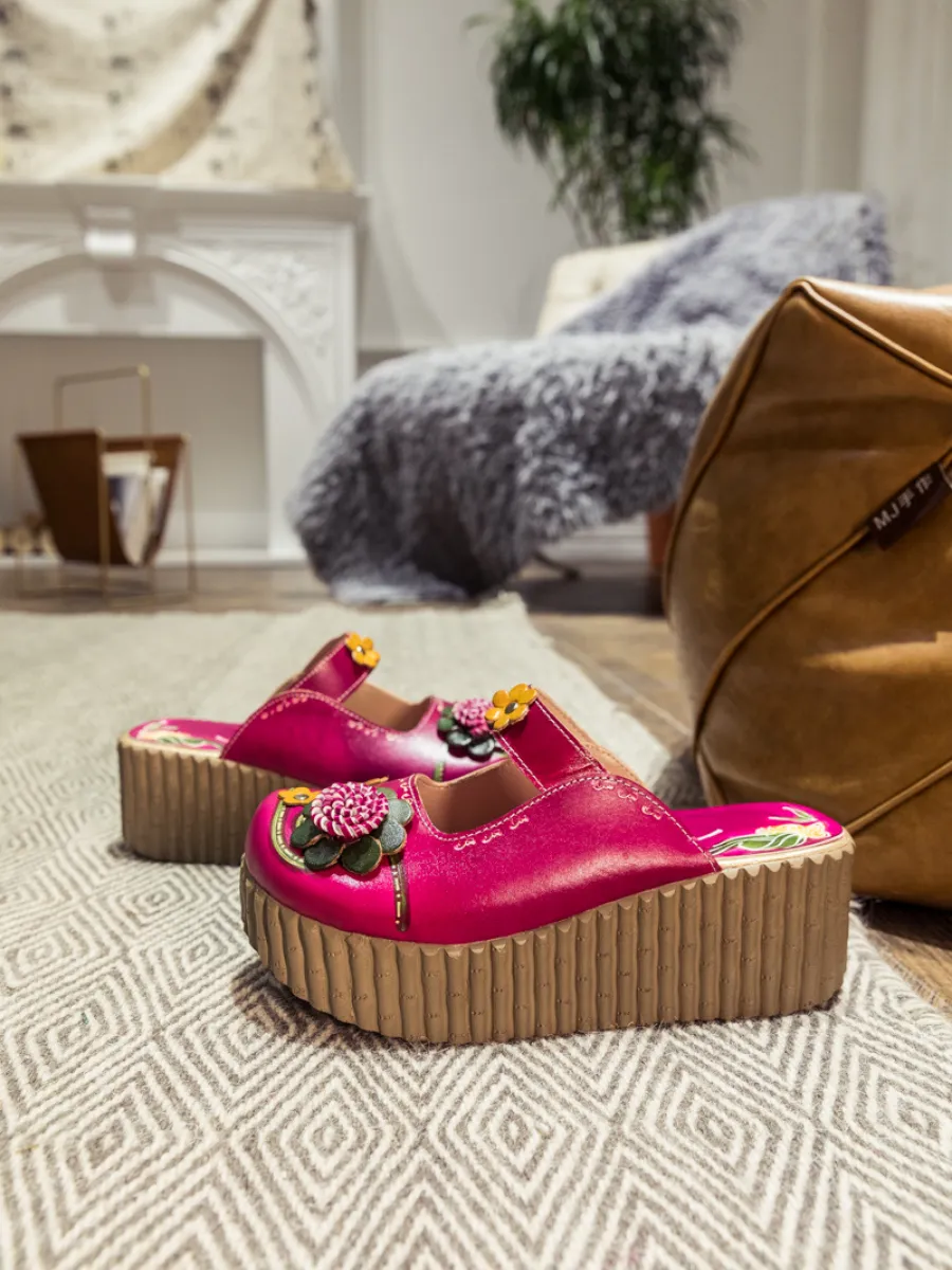 Vicconfy | Genuine Leather Red Ribbed-Sole Floral Appliqued Clogs