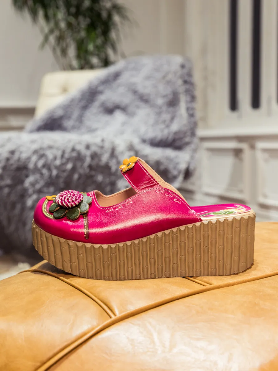 Vicconfy | Genuine Leather Red Ribbed-Sole Floral Appliqued Clogs