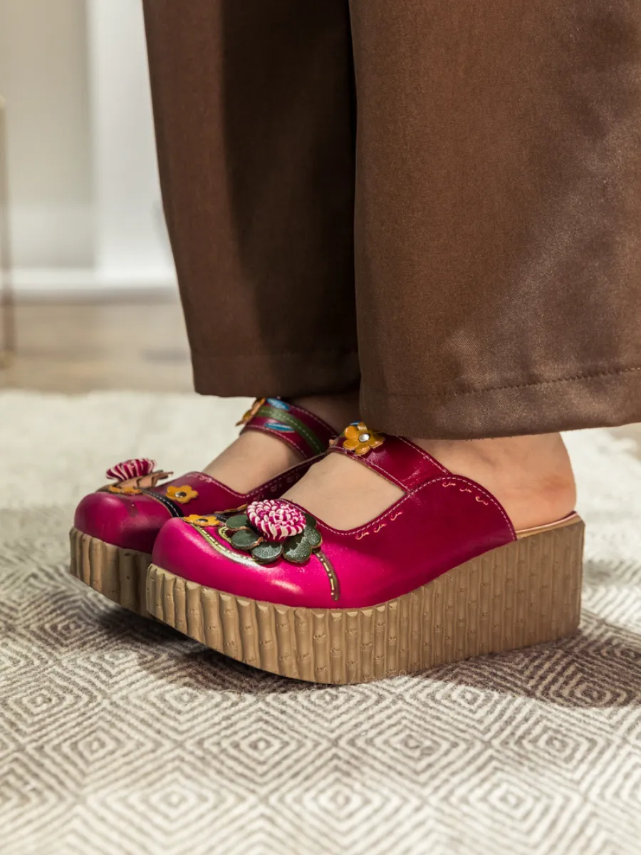 Vicconfy | Genuine Leather Red Ribbed-Sole Floral Appliqued Clogs