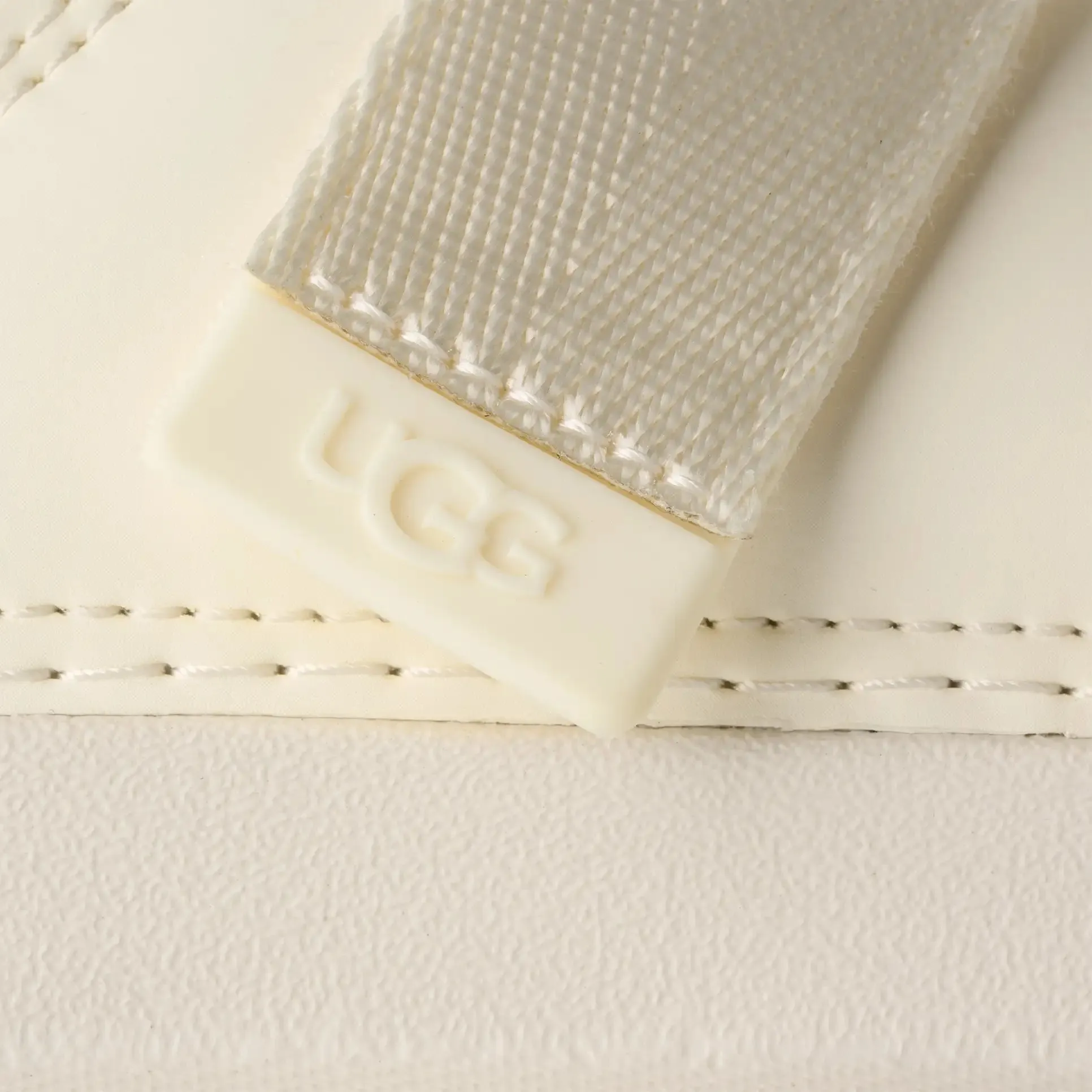 WOMEN'S UGG GOLDENGLOW SLIDE | JASMINE